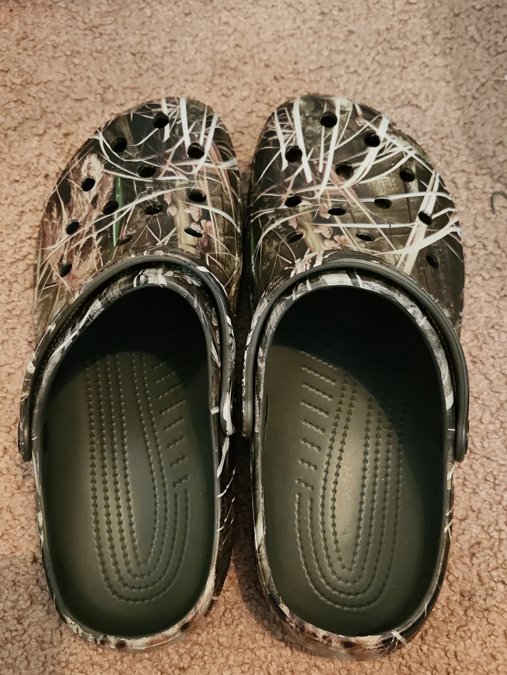 Camo Slip-On Comfort Clogs - Green